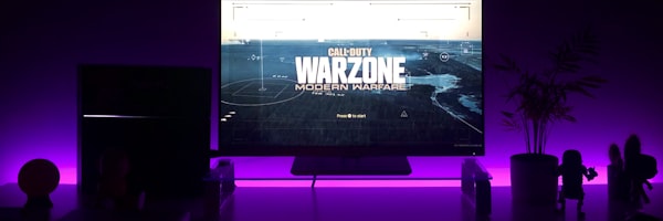 知名电竞选手采访现场